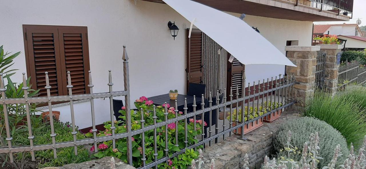 Apartamento App Parenzana Grožnjan Exterior foto